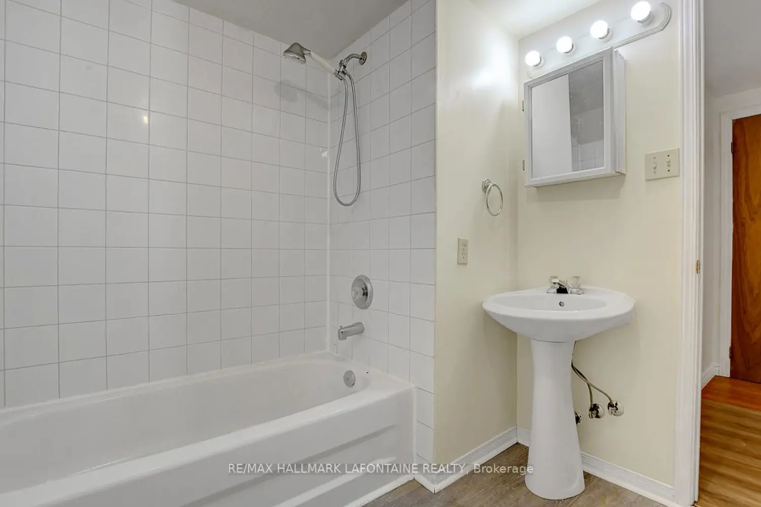 Additional image 19 of 6128 Vineyard Drive