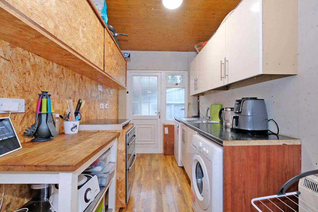 Additional image 6 of 42 Sycamore Place, Aberdeen, AB11 7SZ