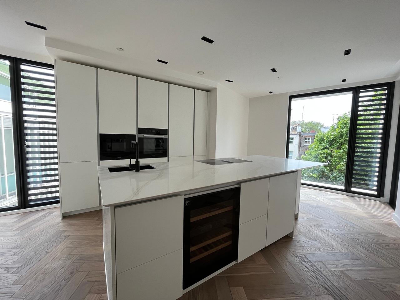 Additional image 4 of 3 Bed Flat, Cluny Mews, SW5, N1 7GU