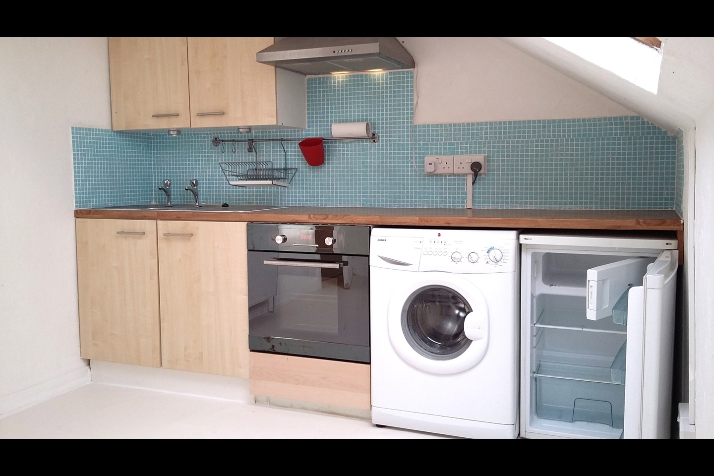 Additional image 7 of Studio Flat, Cross Green, LS9, N1 7GU