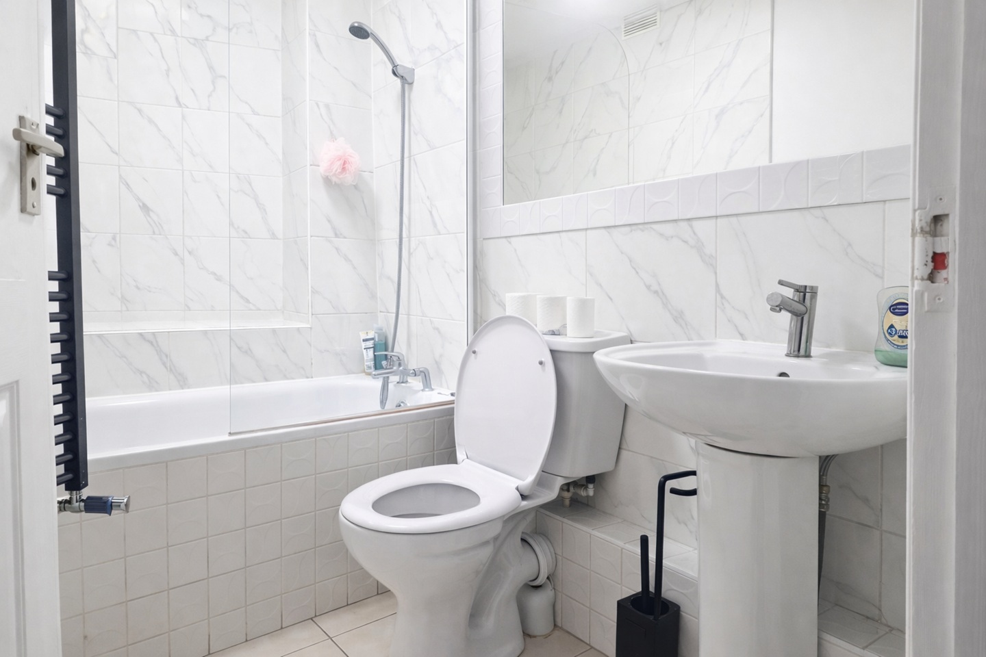 Additional image 2 of 1 Bed Flat, Myrdle St, E1, N1 7GU