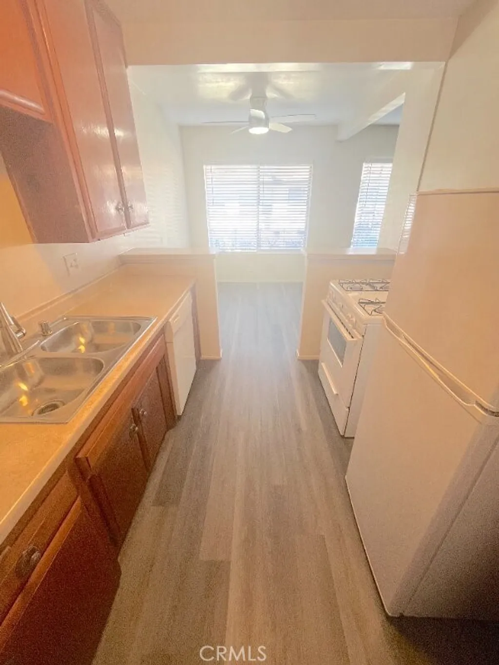 Additional image 9 of 2115 Placentia Avenue Unit 24, Costa Mesa, CA 92627