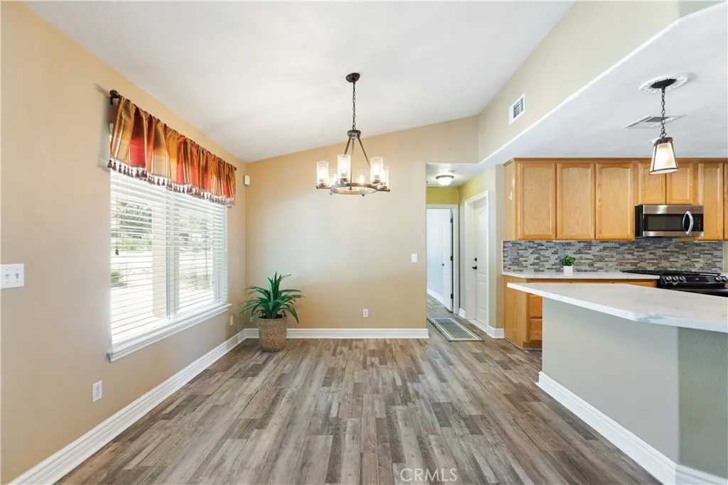 Additional image 36 of 15521 Sherri Lane Unit A, Apple Valley, CA 92307