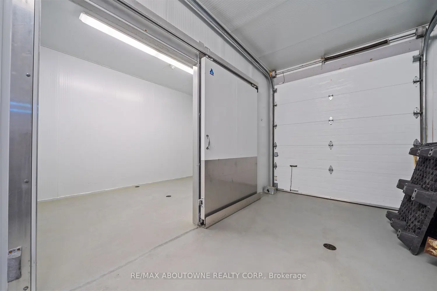 Additional image 12 of 842 Hamilton Road