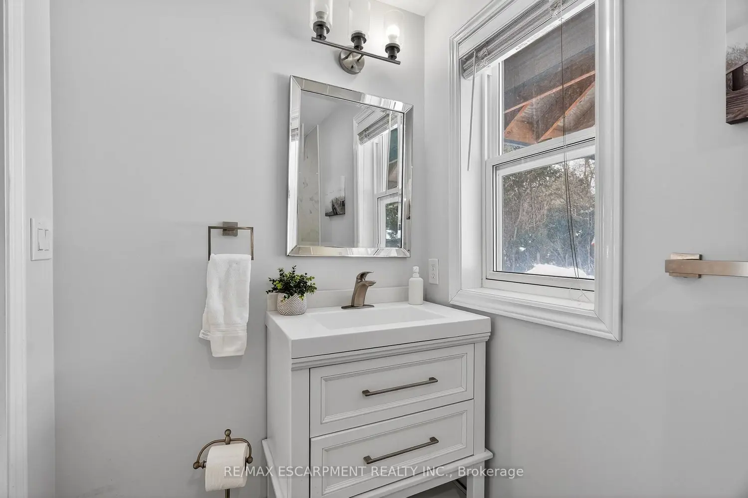 Additional image 8 of 9488 Wellington Rd 124