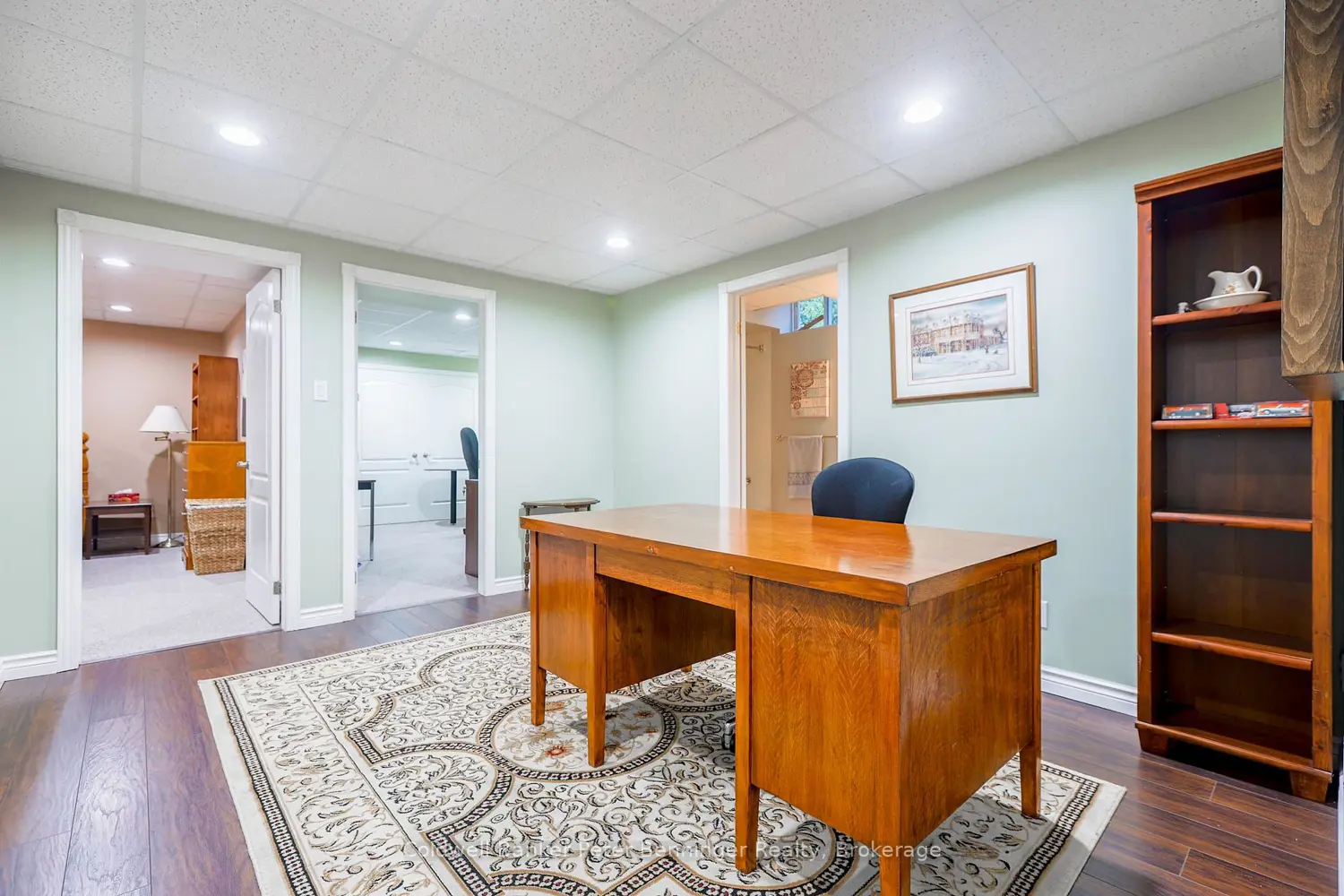 Additional image 10 of 152 Treegrove Circle