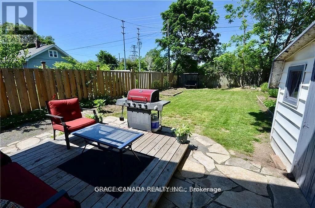 Additional image 2 of Main Level-4765 Sixth Avenue, Niagara Falls, ON, L2E 4T6
