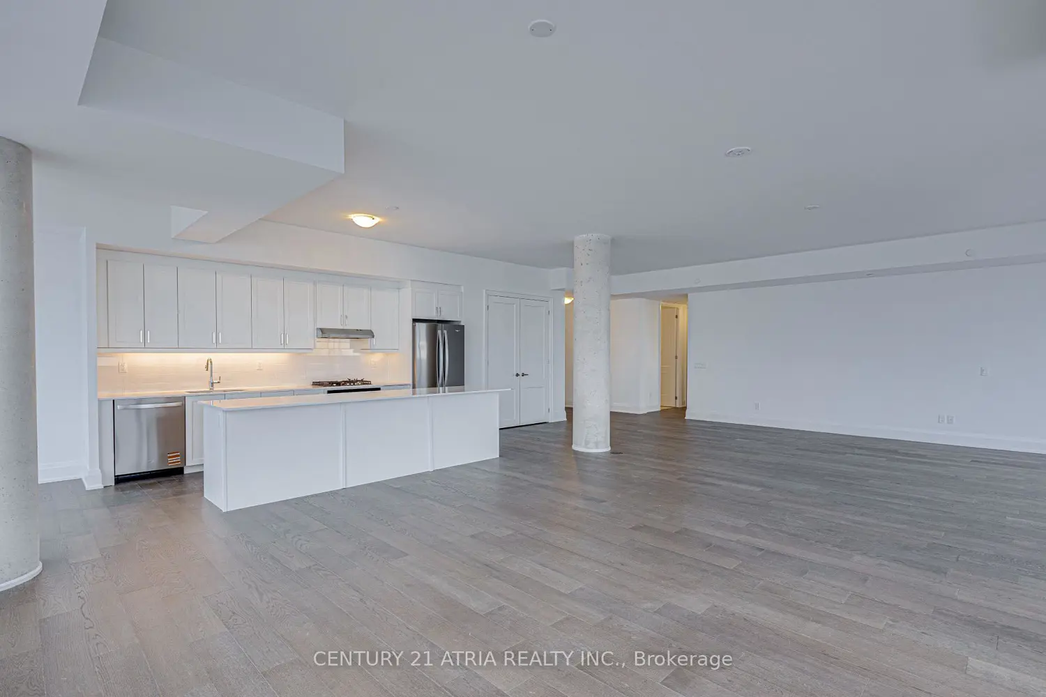 Additional image 4 of 1035 Southdown Road 2007