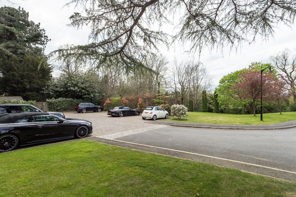 Additional image 17 of 2 bed flat for saleBarnfield House, St Hilarys Park, Alderley Edge SK9