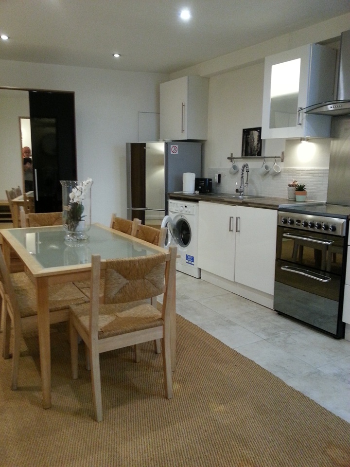 Additional image 9 of 1 Bed Flat, Battersea Bridge Road, SW11, N1 7GU