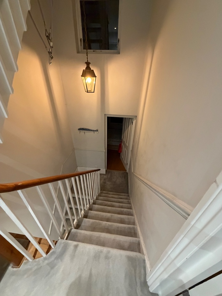 Additional image 3 of 2 Bed Flat, Holland Road, W14, N1 7GU