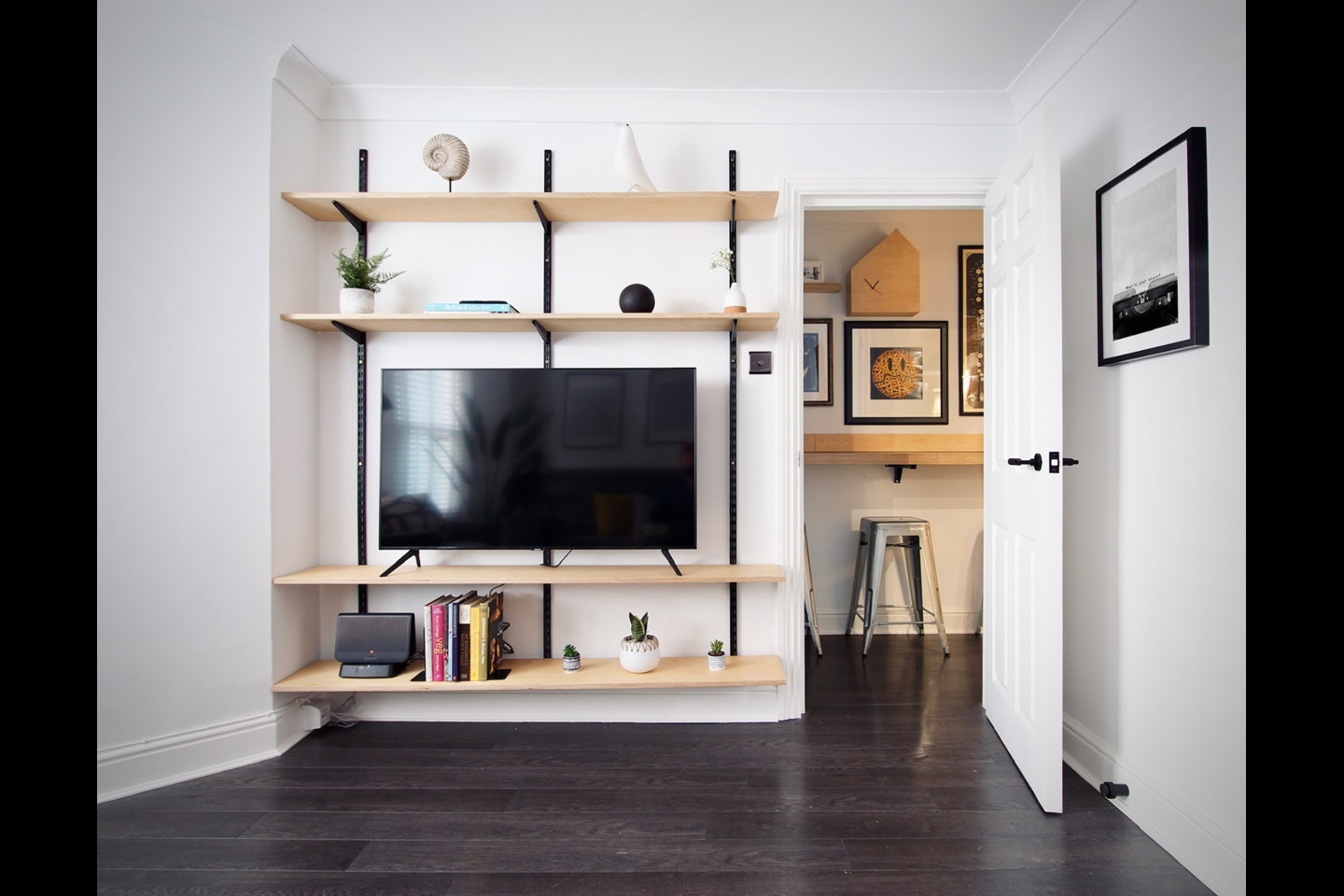 2 Bed Flat, Westbourne Park Road, W11, N1 7GU