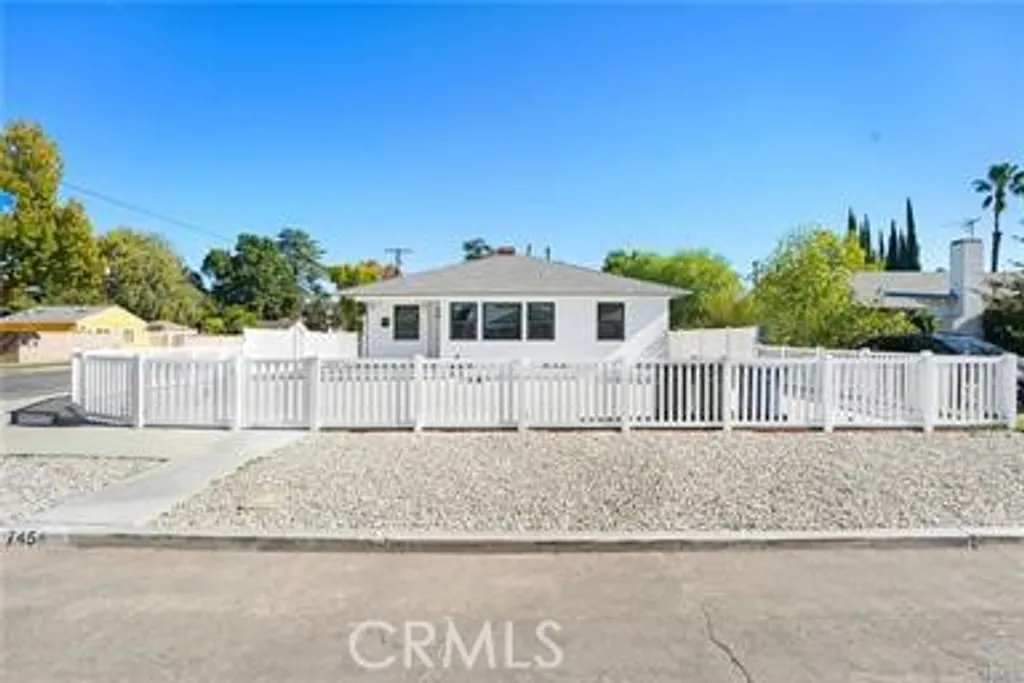 Additional image 2 of 7454 Gaviota, Van Nuys, CA 91406