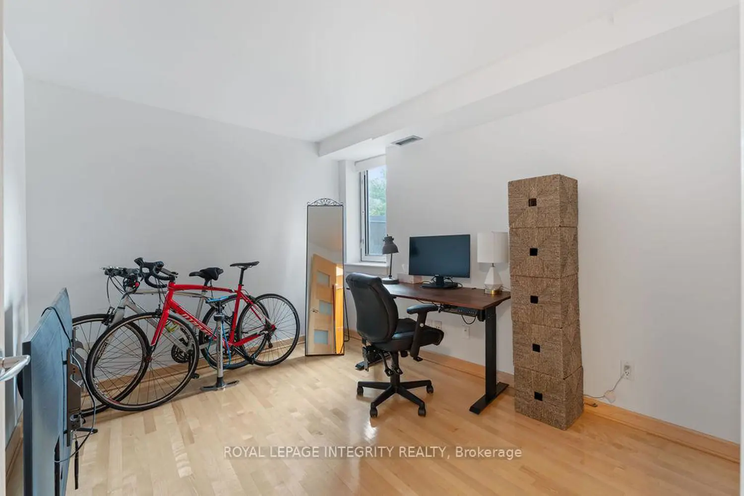 Additional image 9 of 29 Main Street 111