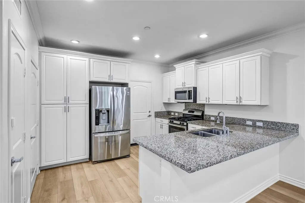 Additional image 10 of 130 Rose Arch, Irvine, CA 92620