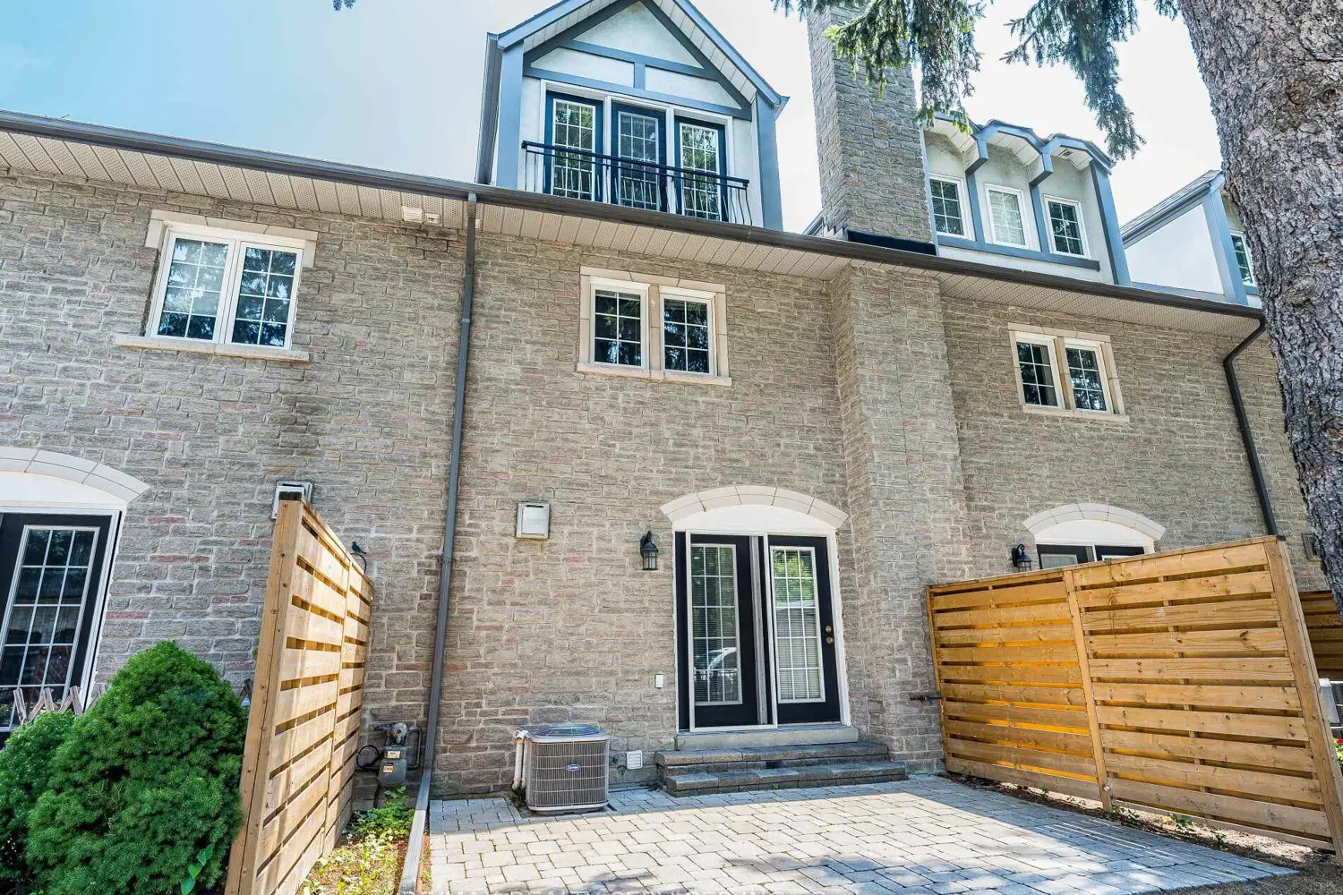 Additional image 18 of 1995 Royal Road 136