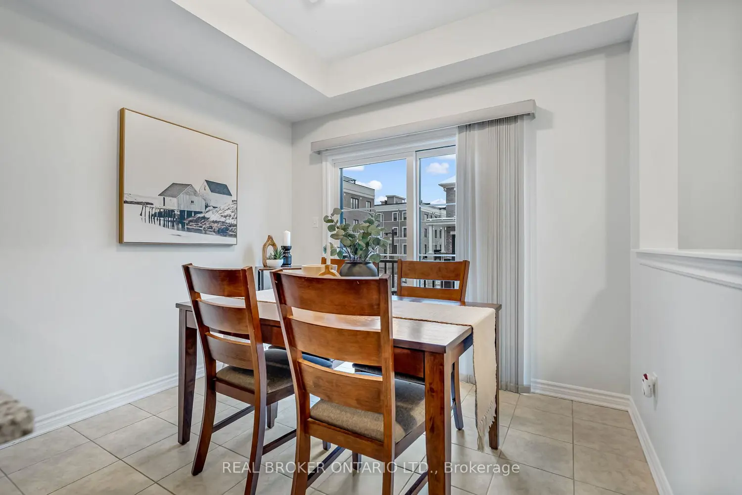 Additional image 4 of 383 Dundas Street 21