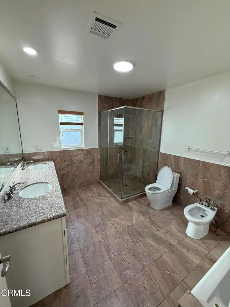 Additional image 62 of 7011 N Liberty Drive, Los Angeles, CA 91405