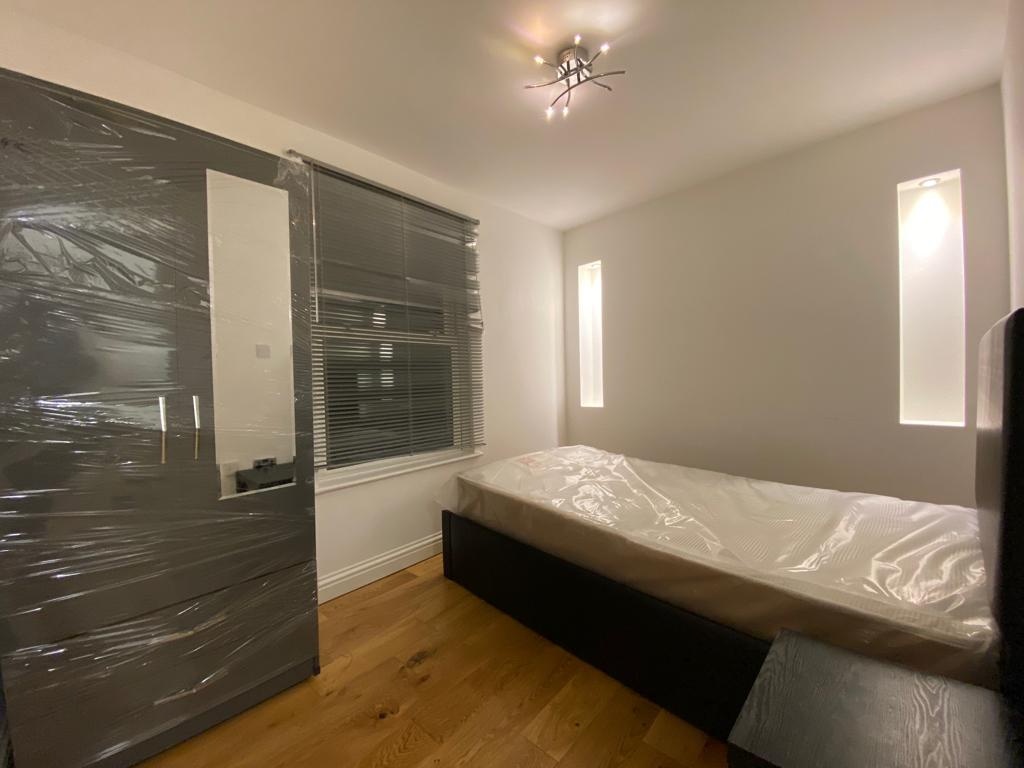 Additional image 7 of 1 Bed Flat, St. Pauls Road, N1, N1 7GU