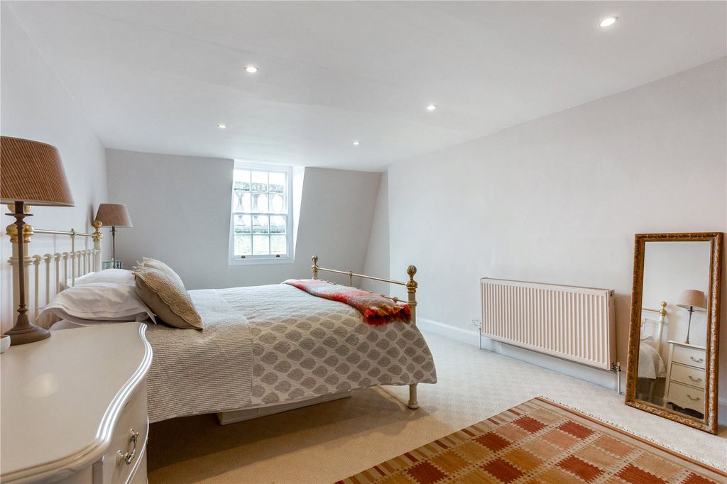 Additional image 13 of 3 bed flat for saleRoyal Crescent, Bath BA1