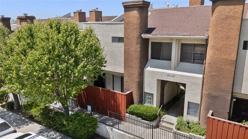 Additional image 3 of 13825 Beaver Street Unit 25, Sylmar, CA 91342