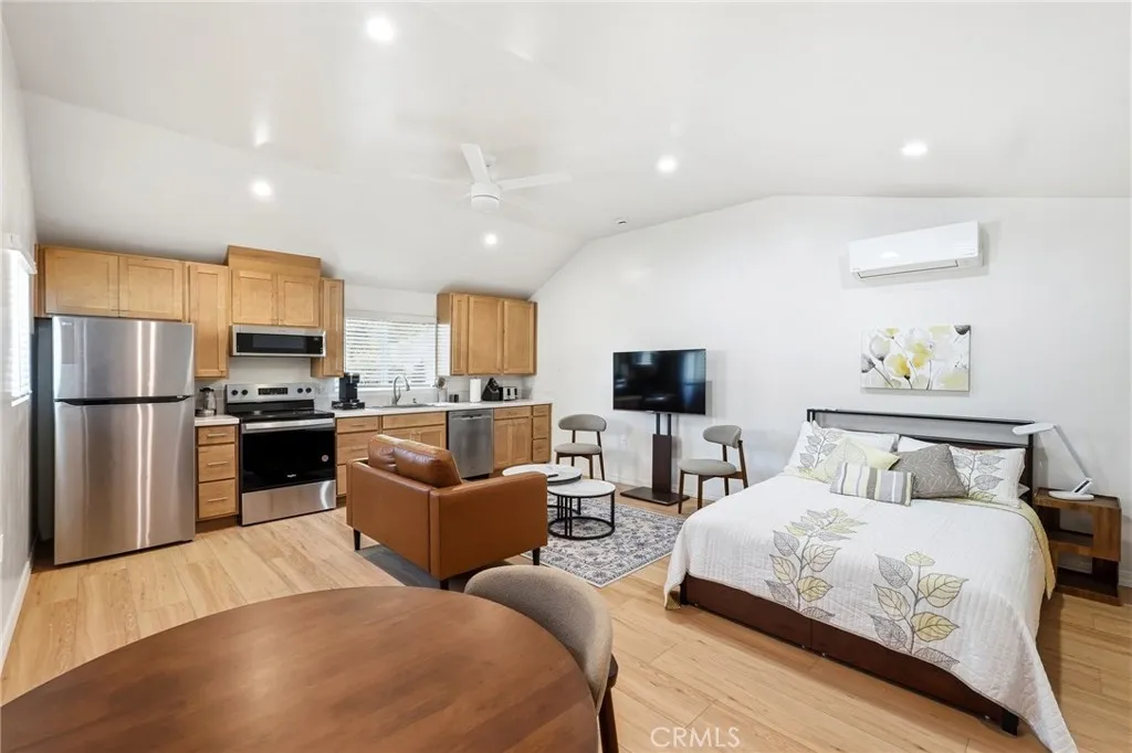 Additional image 14 of 7321 Kelvin Avenue, Winnetka, CA 91306