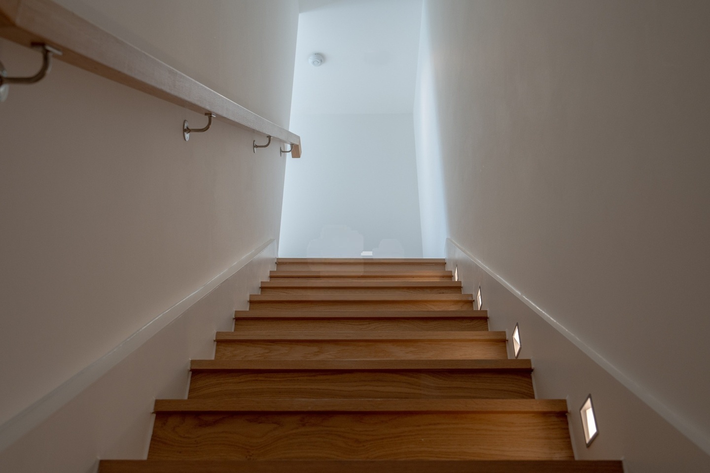 Additional image 20 of 3 Bed Flat, Cluny Mews, SW5, N1 7GU