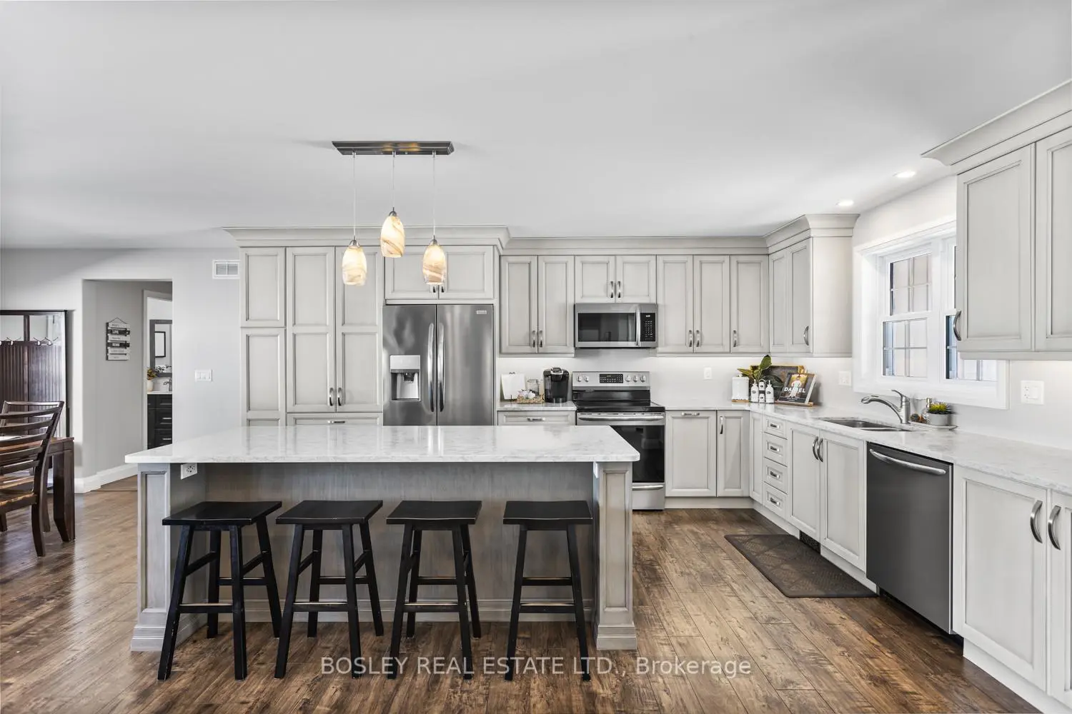 Additional image 4 of 494 Pinegrove Road