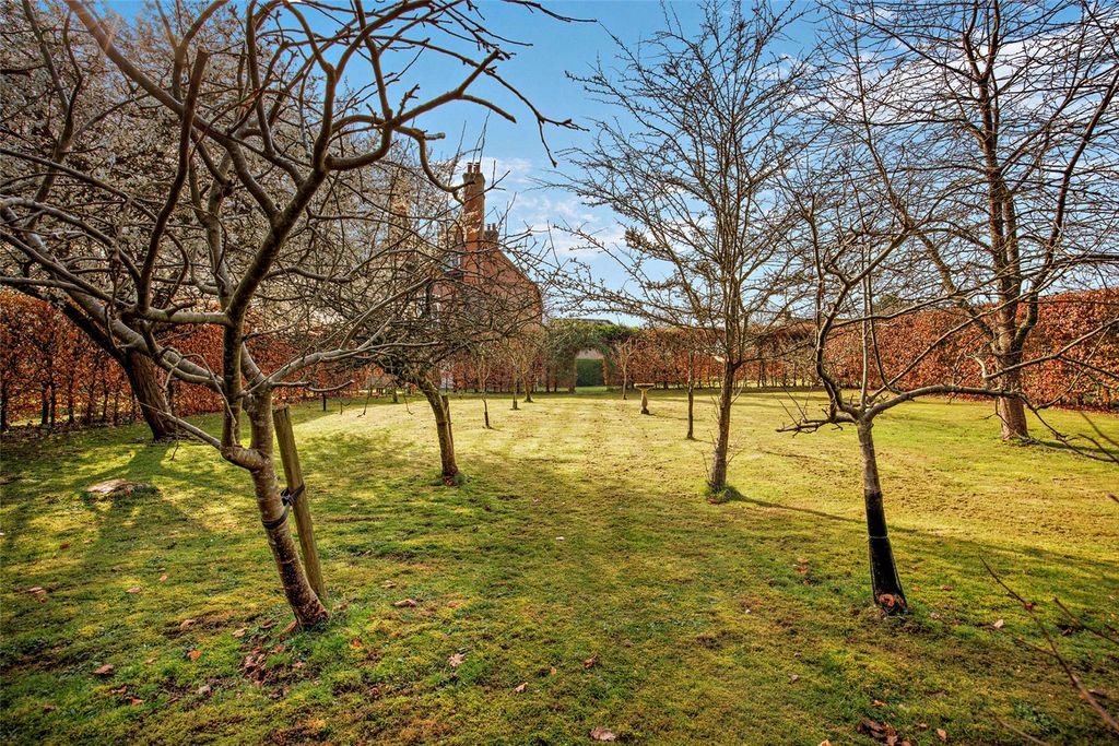 Additional image 8 of 7 bed detached house for saleAlton Barnes, Marlborough, Wiltshire SN8
