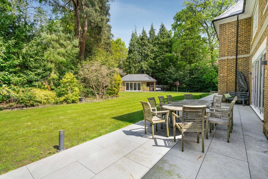Additional image 18 of 6 bed detached house for saleHorsegate Ride, Ascot, Berkshire SL5