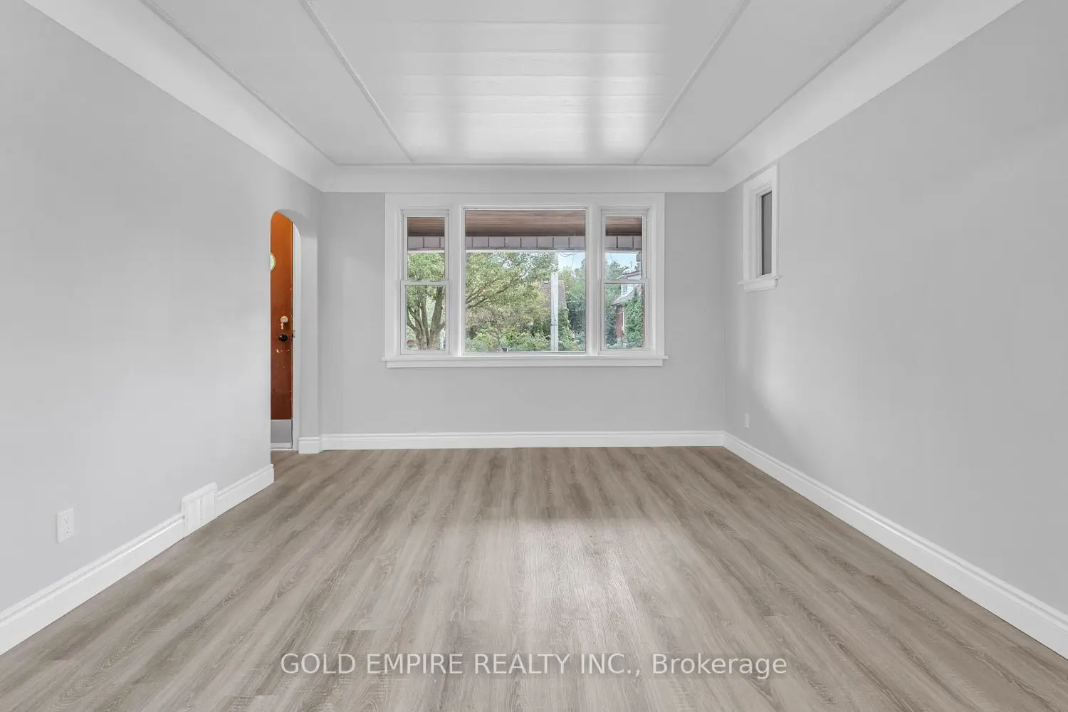 908 Trafalgar Street