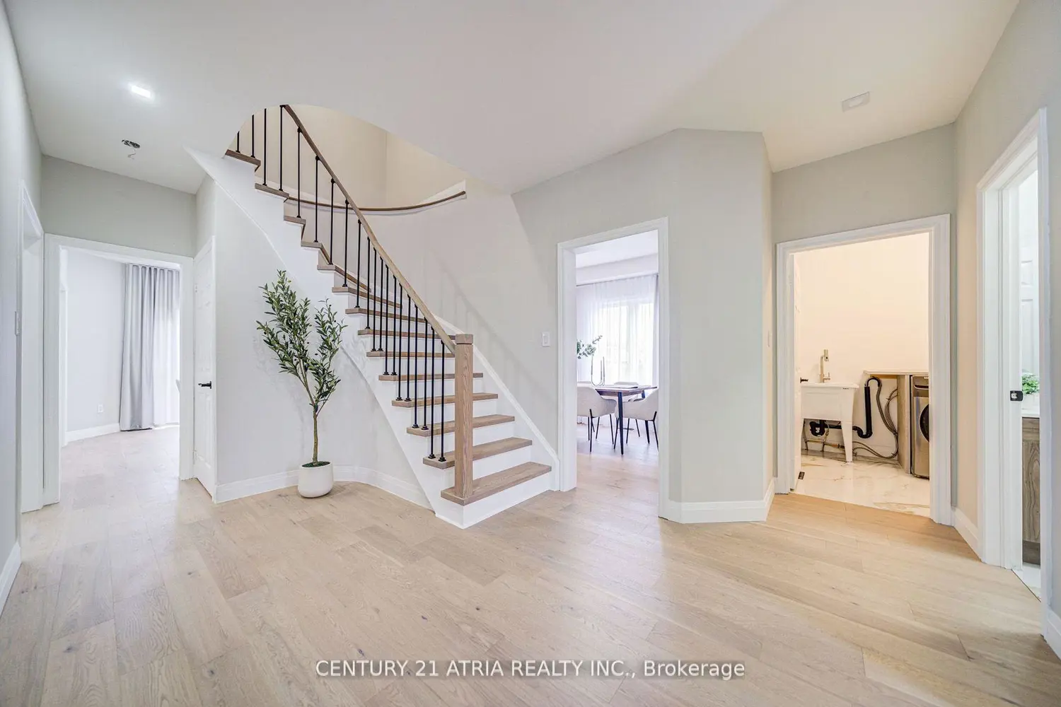 Additional image 2 of 17 Penvill Trail