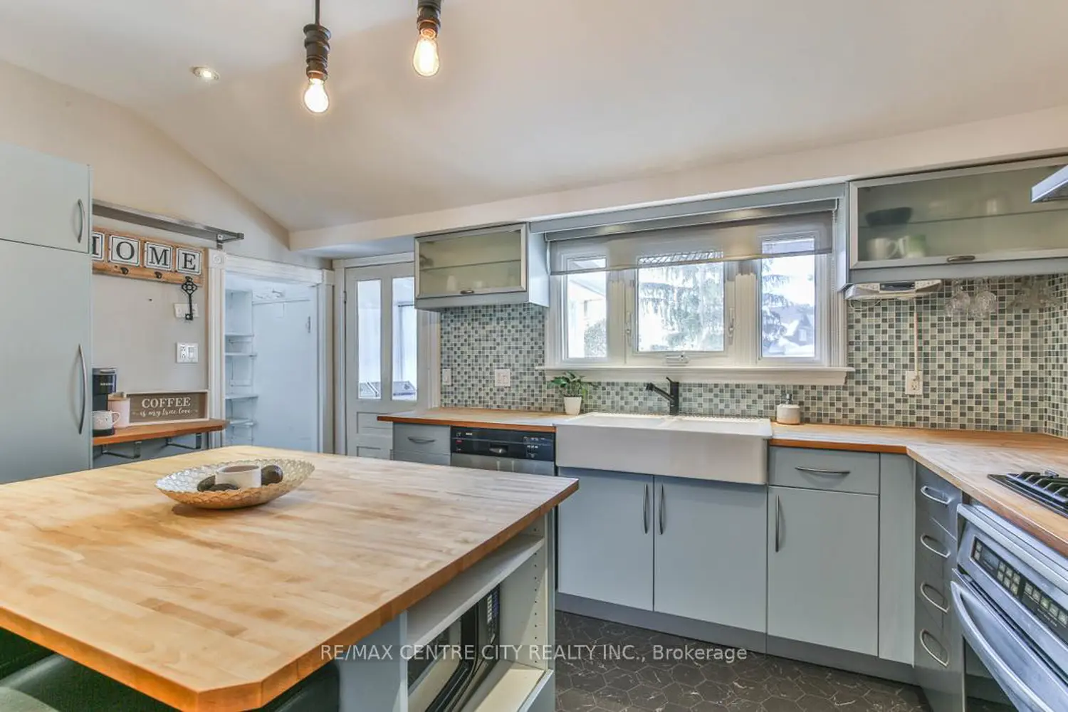 Additional image 12 of 54 William Street