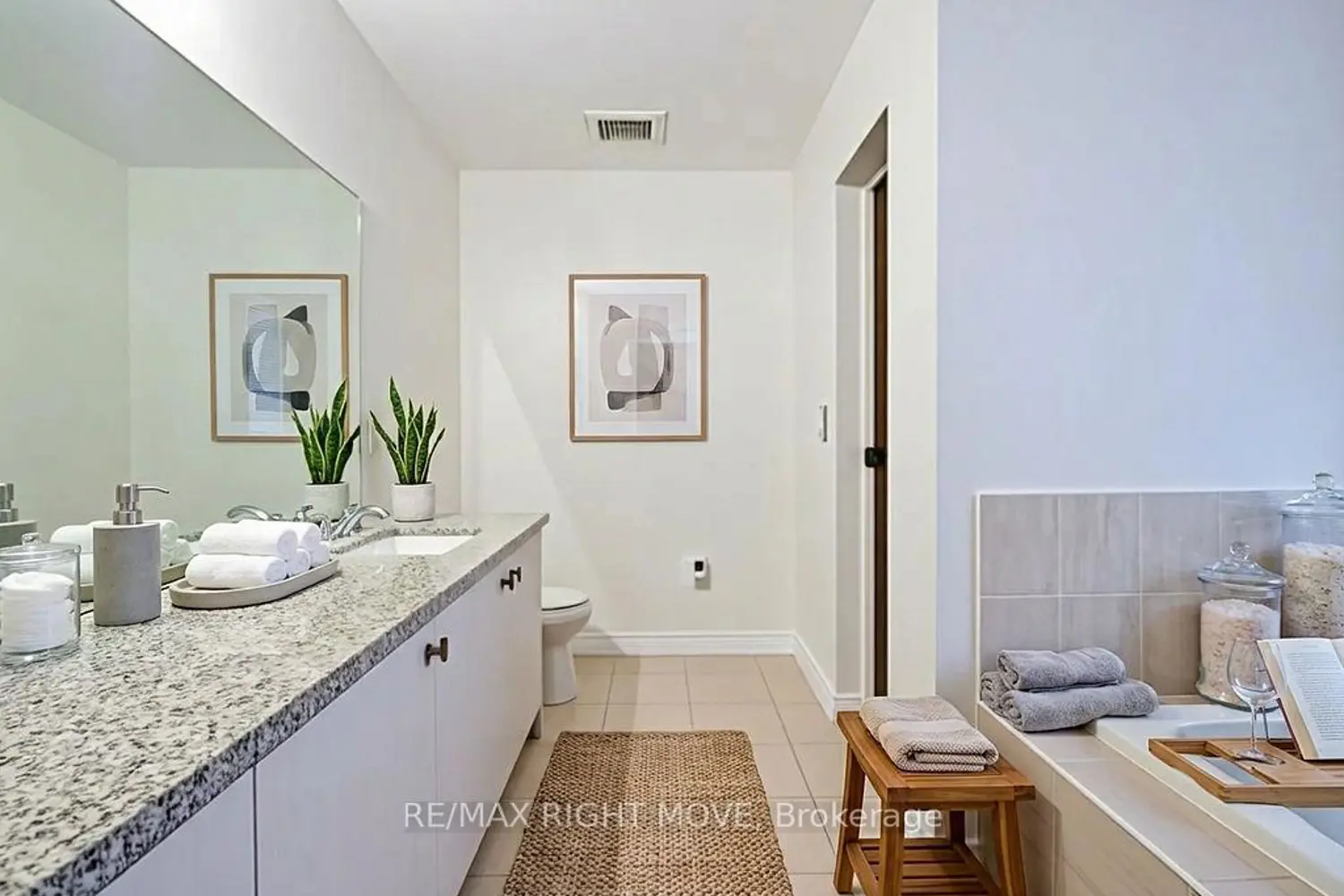 Additional image 16 of 90 Atlantis Drive