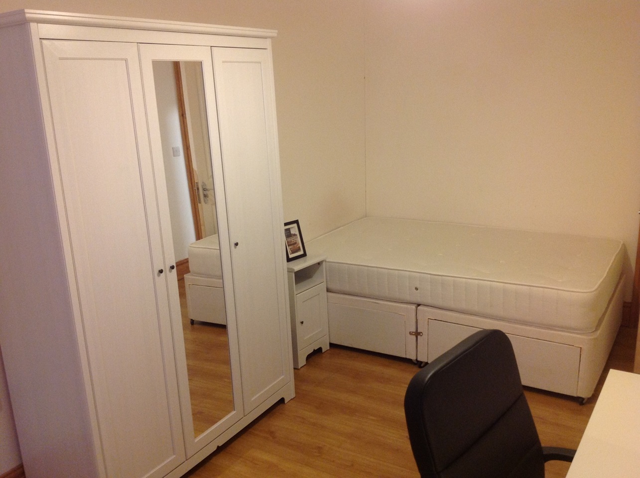 Additional image 12 of 3 Bed Flat, Hyde Terrace, LS2, N1 7GU