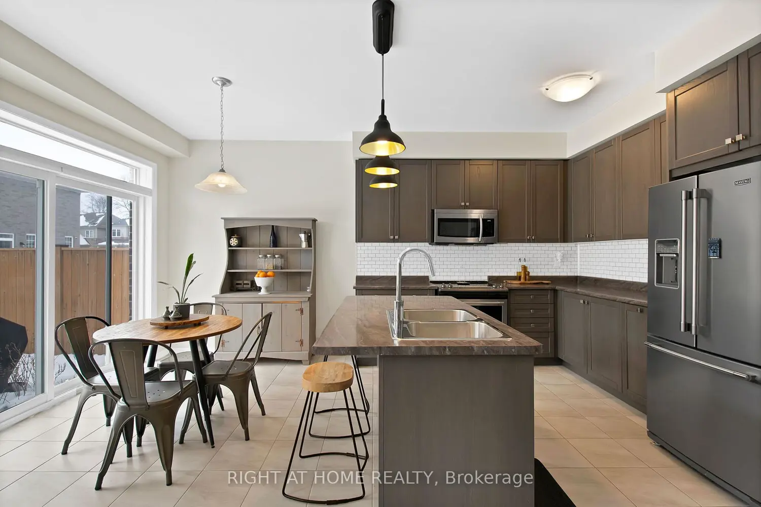 Additional image 4 of 61 Alexandra Drive