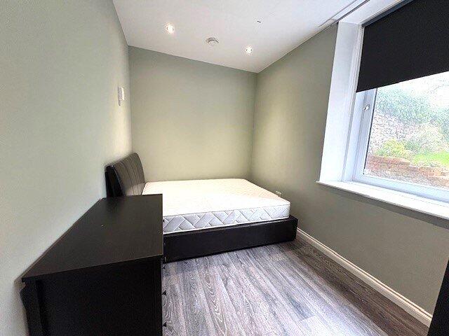 Additional image 6 of 111b Menzies Road, Torry, Aberdeen, AB11