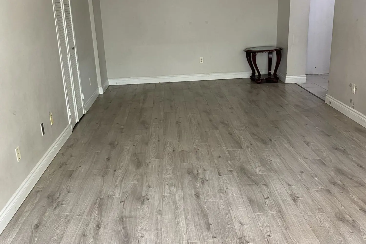 60 Pavane Linkway Boulevard R2-2