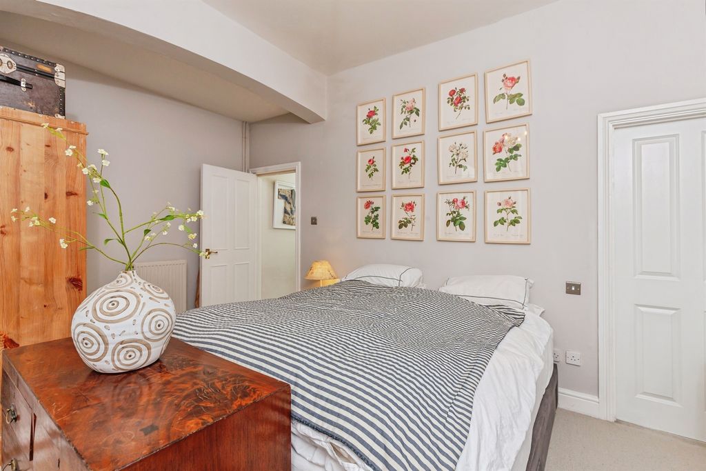 Additional image 14 of 2 bed flat for saleGrosvenor Place, Bath BA1