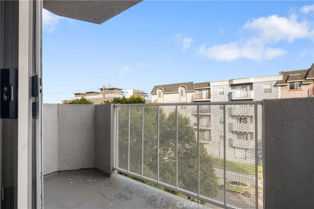 Additional image 18 of 1246 W 30th Street, Los Angeles, CA 90007