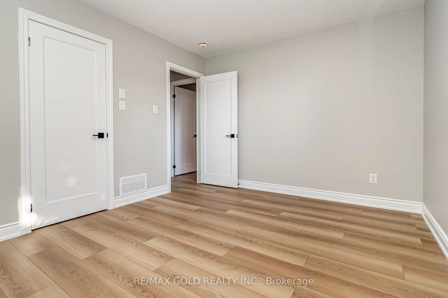 Additional image 10 of 48 Malcolm Crescent