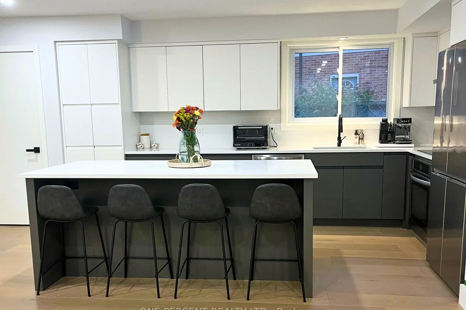 Additional image 5 of 49 Spruceside Crescent