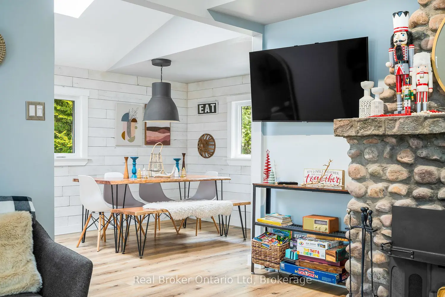 Additional image 9 of 1071 Lawson Road