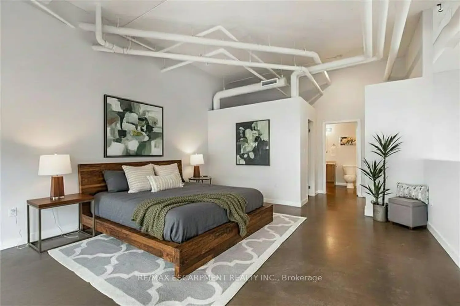 Additional image 14 of 66 Bay Street #106