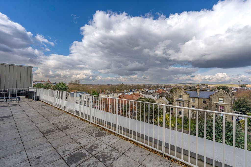Additional image 27 of 3 bed flat for saleBayside Apartments, 62 Brighton Road, Worthing, West Sussex BN11
