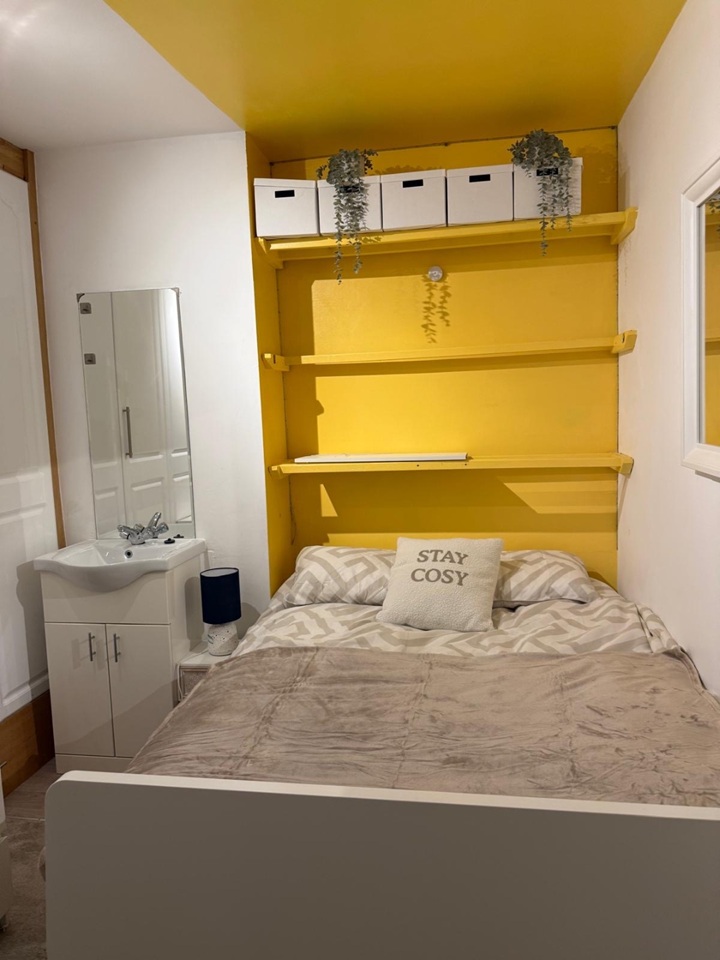 Additional image 2 of Room in a Shared House, Warwick Road, B27, N1 7GU