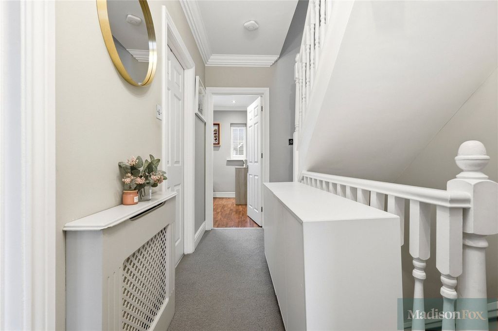Additional image 16 of 4 bed terraced house for saleRegents Place, Loughton, Essex IG10