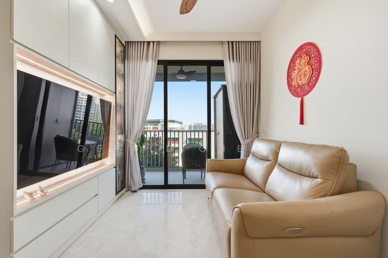 Additional image 6 of 74 Compassvale Bow