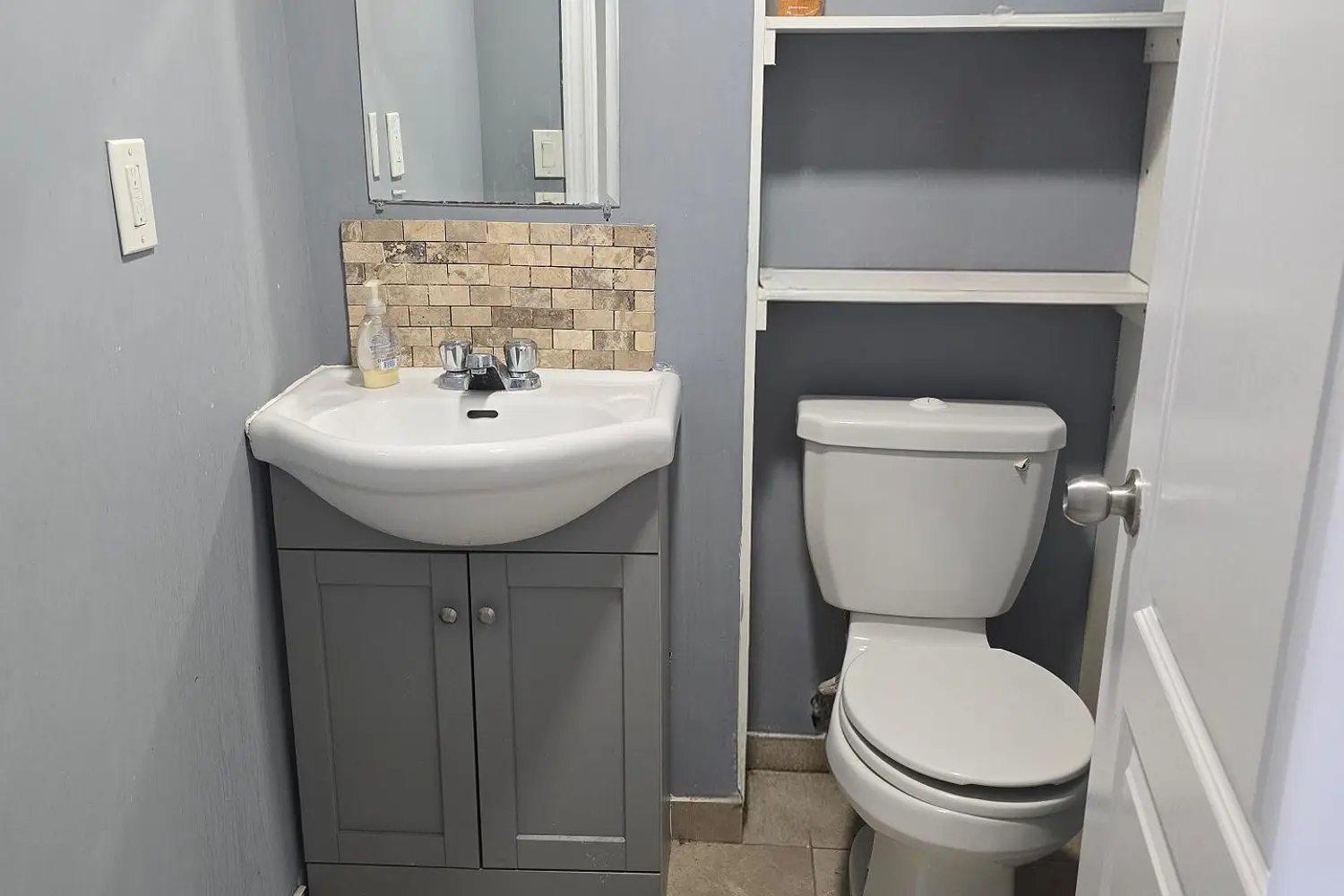 Additional image 3 of 717 King Street