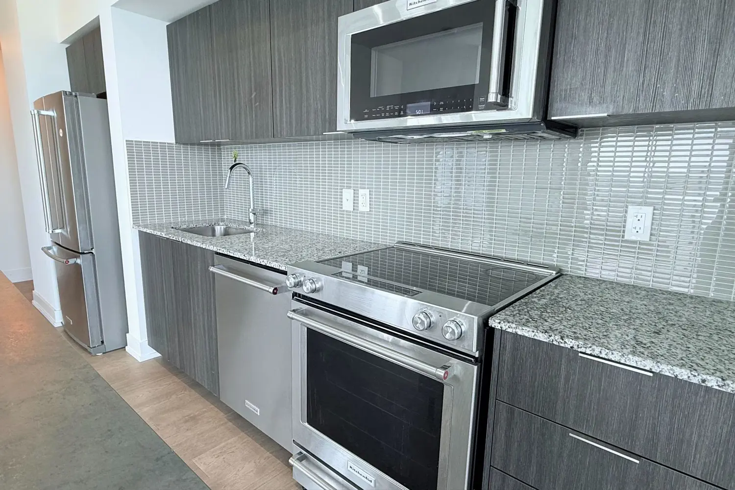Additional image 4 of 30 Shore Breeze Drive 2418